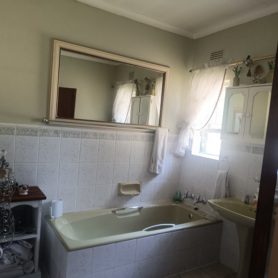 4 Bedroom Property for Sale in Sasolburg Free State